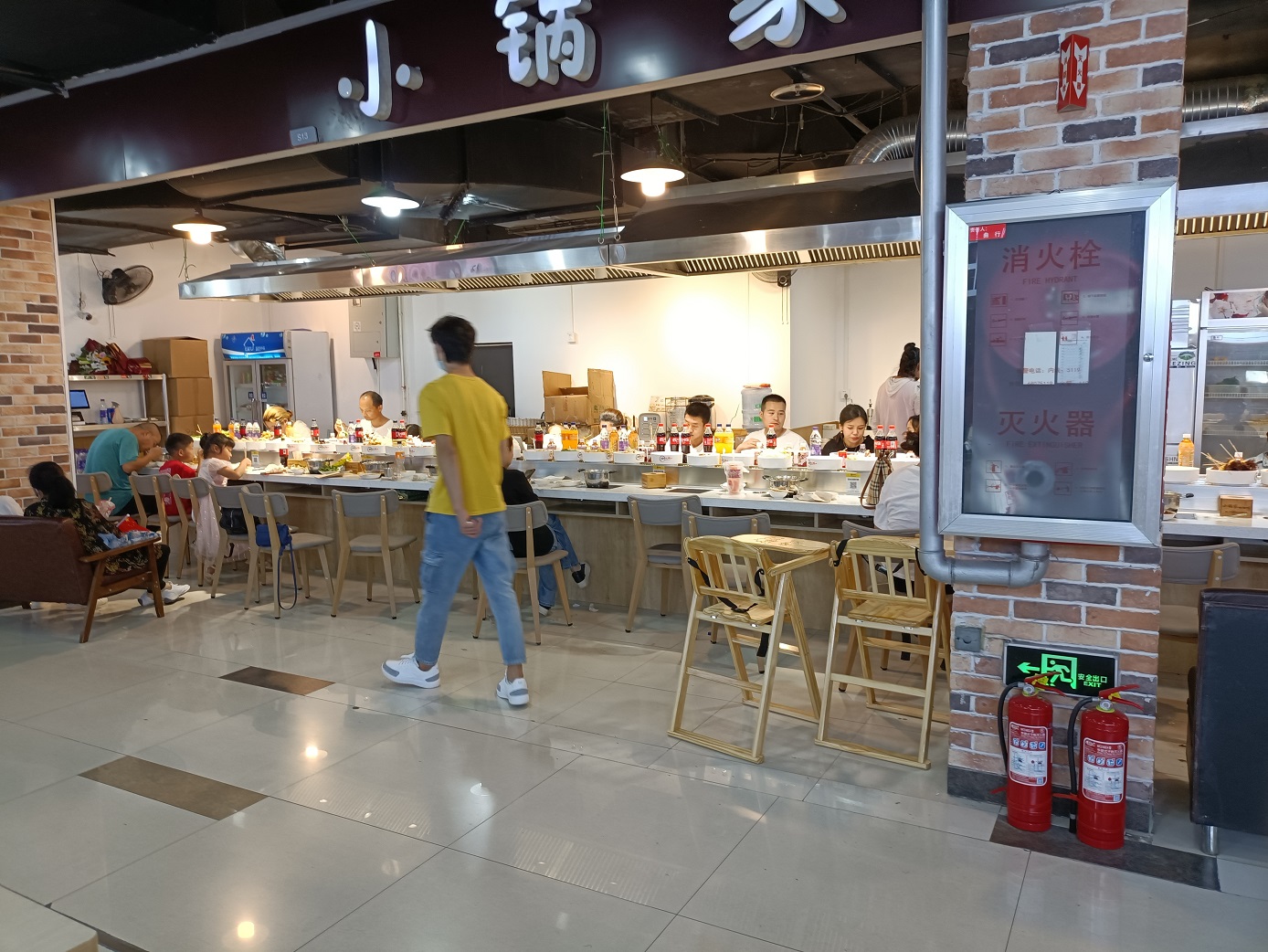 不加盟也能開(kāi)好一家旋轉(zhuǎn)小火鍋店！這樣做比較簡(jiǎn)便